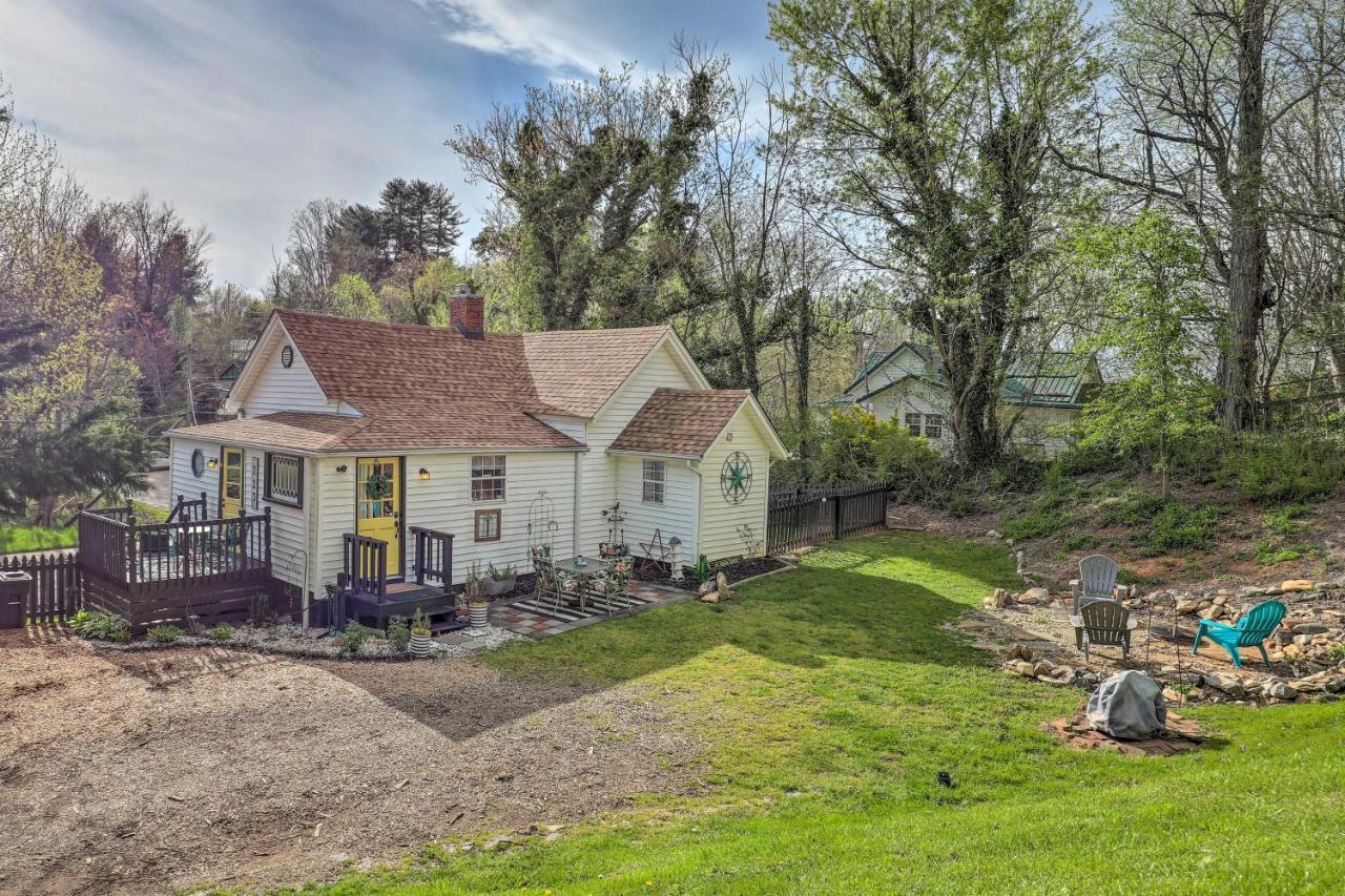 Stylish Asheville Home With Backyard And Fire Pit Woodfin Εξωτερικό φωτογραφία